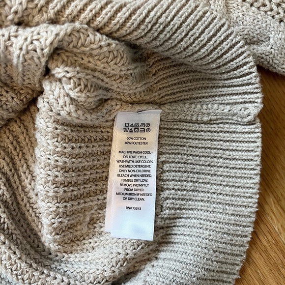 Joie Oatmeal Cable Knit Cotton Blend Button Up Cropped Cardigan - Picture 7 of 9